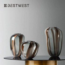 装饰花瓶;仿真花;树脂工艺品