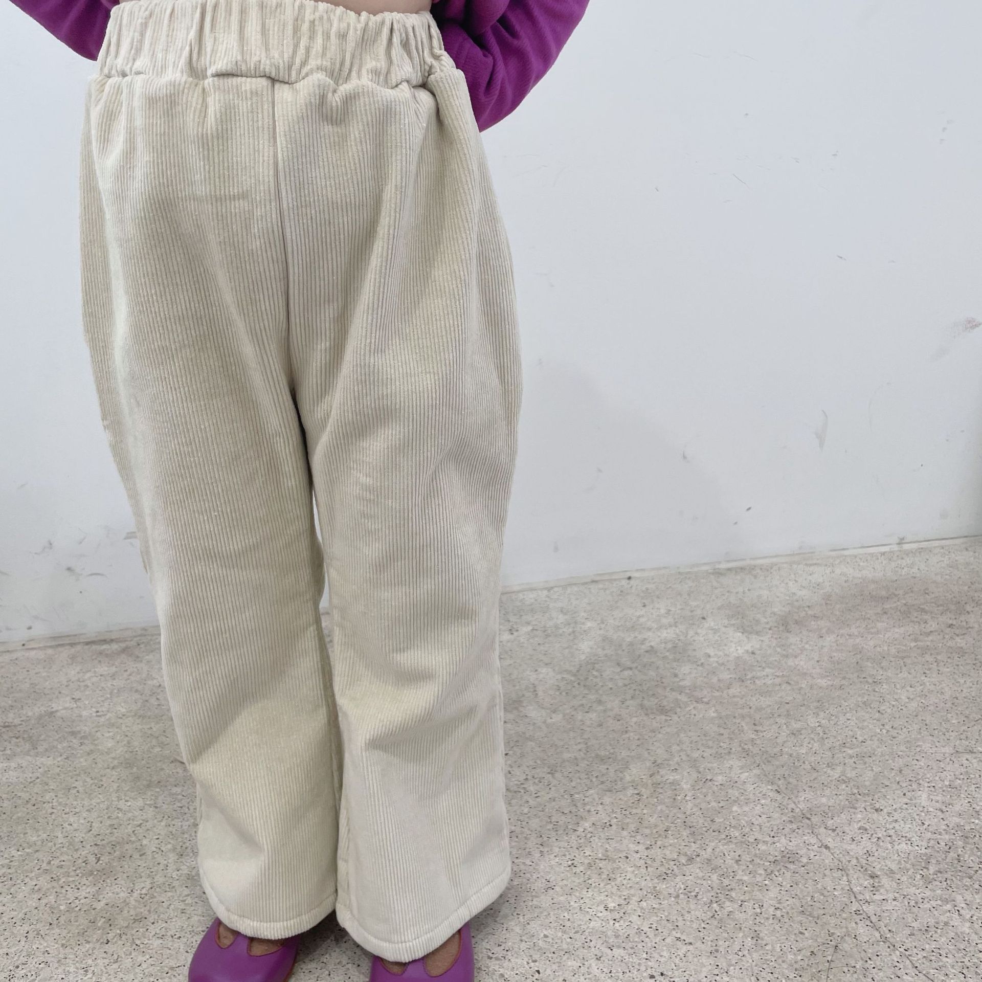 2021韩版新款秋冬女童中小童灯芯绒加绒加厚喇叭裤