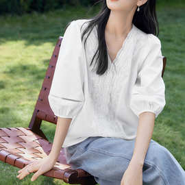 2026新款夏短袖女士白衬衫独特漂亮小衫v领衬衣法式重工上衣