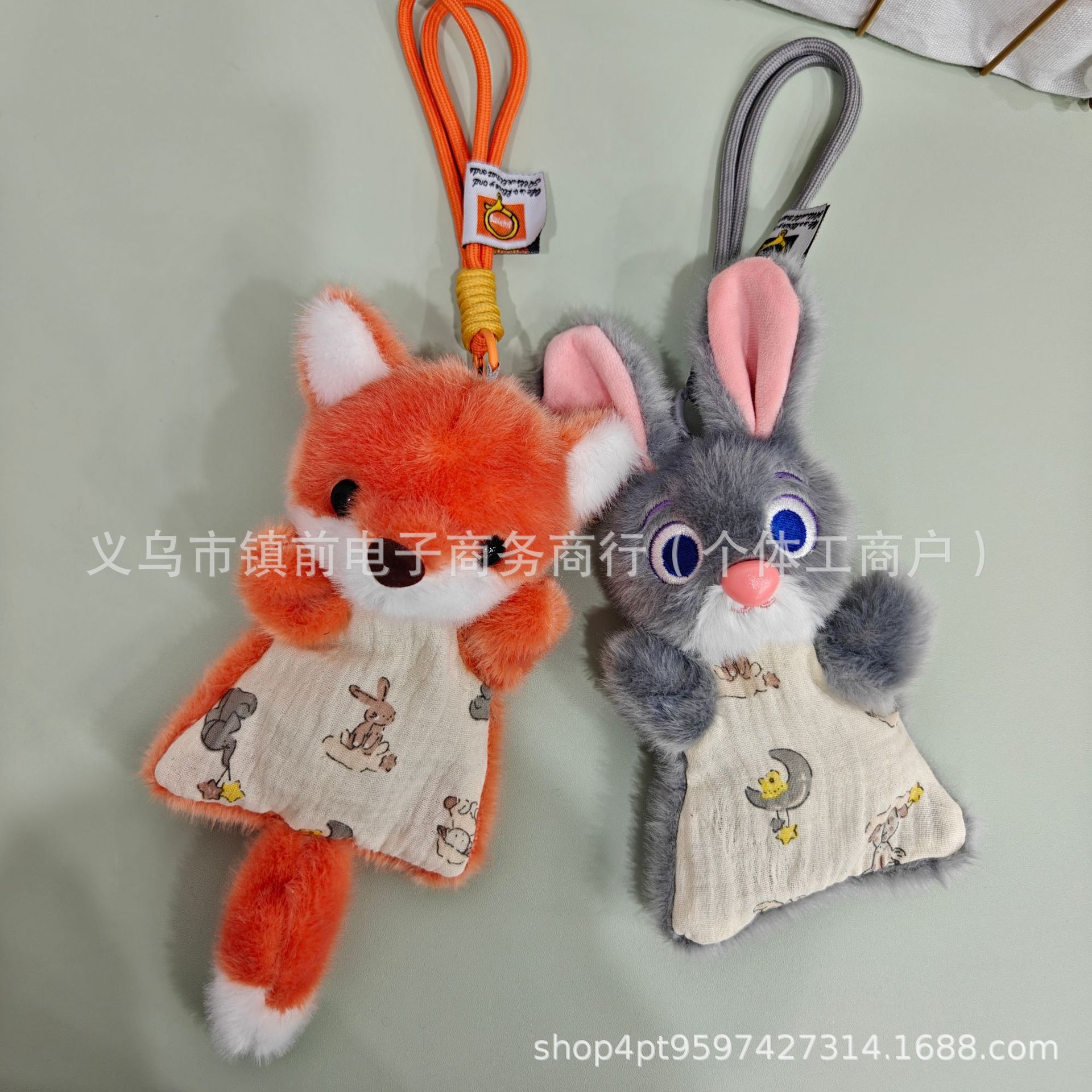 爆款解压安抚小动物豆袋公仔学习陪伴玩偶办公室鼠标碗垫毛绒玩具