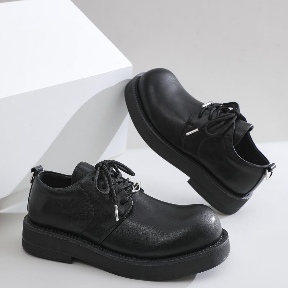 ShoeVault White Cleanfit Herrenschuh, Derby mit Zehensteg, der die Körpergröße erhöht und sich ideal für Pendler eignet, trendiges Ledermodell für Herren (2025)._voghion.com