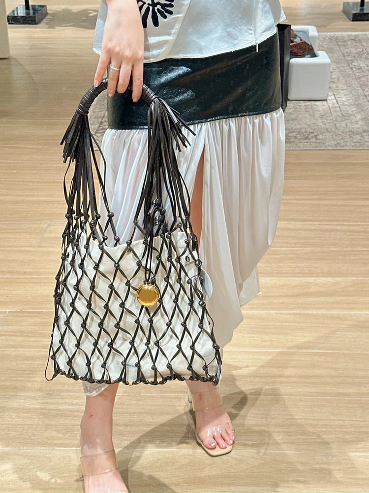 Niche designer 2, internet celebrity 024, new hollowed out woven mesh bag, fashionable and casual versatile single_voghion.com