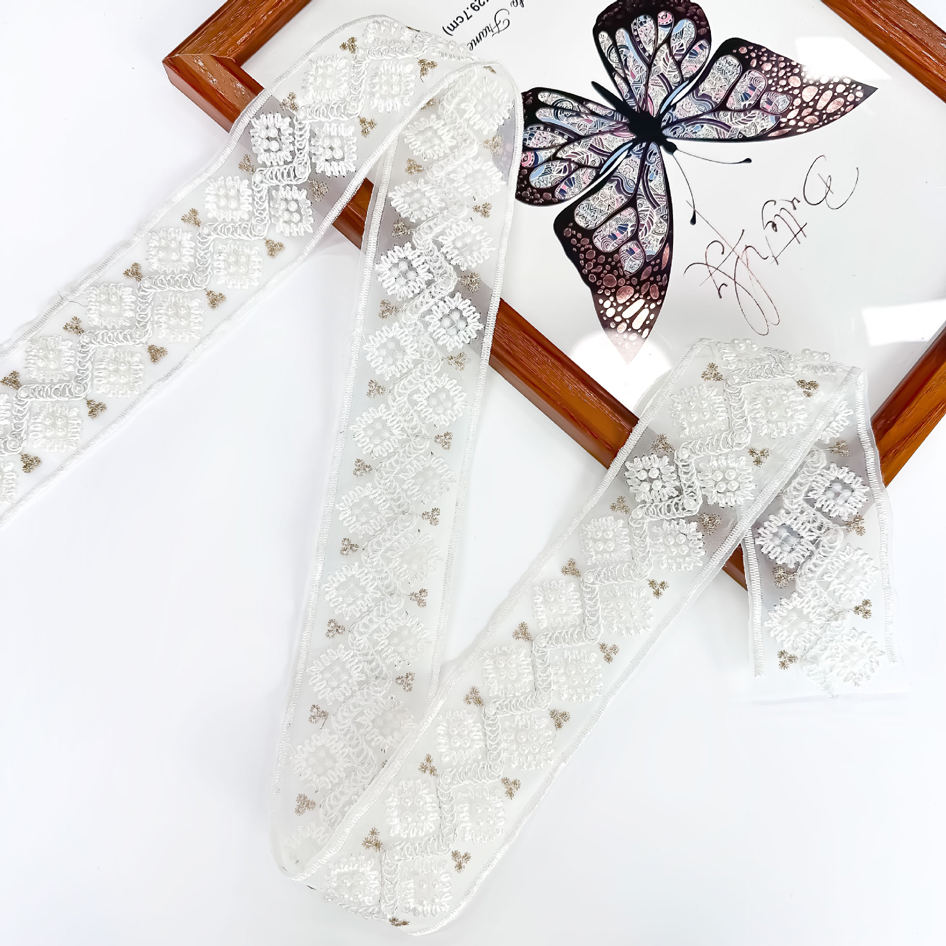 Fabricante mayorista de ergena base clavos de diamante encaje código de barras cortinas prendas de vestir accesorios diy