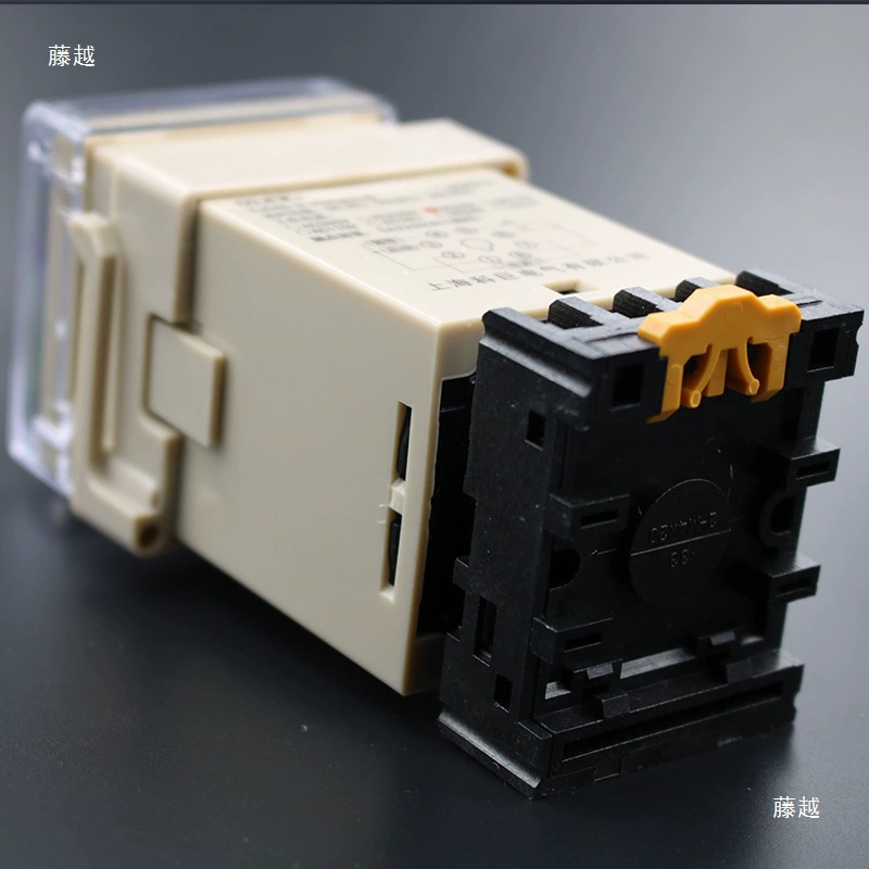 CJS48-J power-off memory data retention time relay normally open normally closed switch conversion with base free shipping