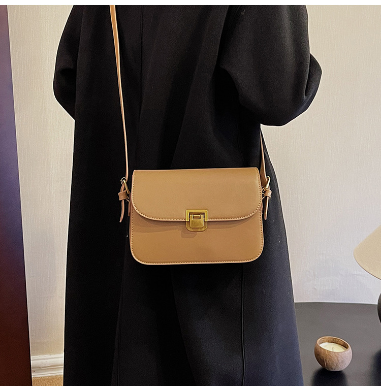 Solid color underarm 2023 new trendy versatile shoulder high-end and fashionable crossbody women's bag, small square bag_voghion.com