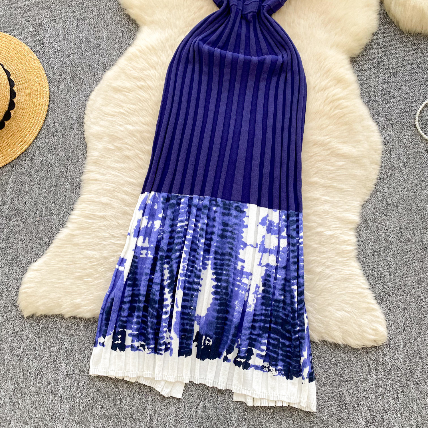 Women's Light Luxury Minimalist Sleeveless Knitted Long Dress Summer Splicing Single Breasted Design Elegant Unique_ecoleips.com