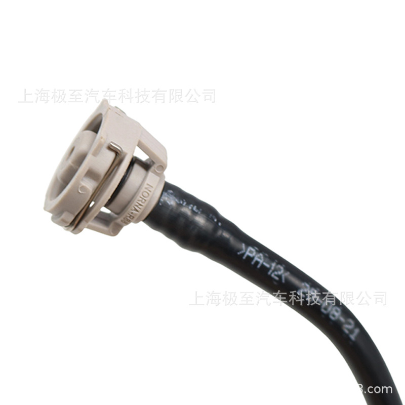 8K0121081BB vacuum tube is suitable for Audi A4L 828 B8 2.0T 09-12
