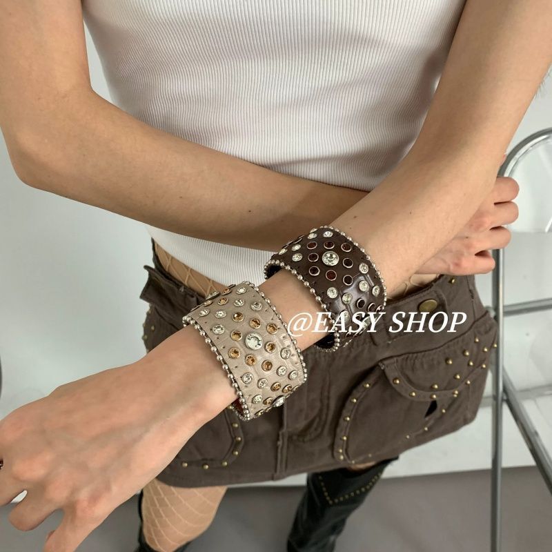 Punk Hip-Hop Wide Bracelet Retro Western Wasteland Hot Girl Leather Snap Bracelet Bracelet for Women Punk Hip-Hop Wide Bracelet Retro Western Wasteland Hot Girl Leather Snap Bracelet Bracelet for Women