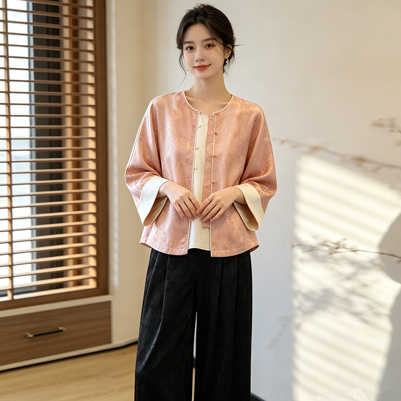 2026 Autumn New Chinese Style Round Neck Jacquard Mid-Sleeve Buttoned Classic Jacket, Camisole, and Wide-Leg Pants Women's Three-Piece Set