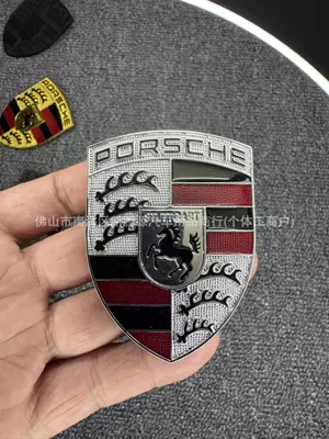 Macan Panamera 718 Engine – Car logo - porsche-hood-with-silver-logo-clip-on-style