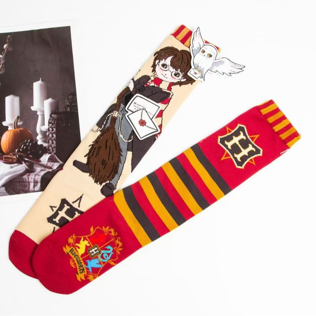 Red transfronteriza de Internet estilo caliente joyería para niños calcetines personalidad tendencia dibujos animados Magic boy calcetines niña princesa calcetines al por mayor