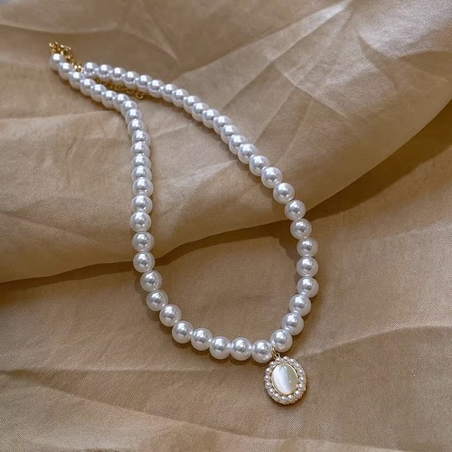 Cat's Eye Stone Imitation Pearl Necklace Light Luxury Clavicle Chain Women Gradient Cat's Eye Stone Earrings Personality Unconventional Set