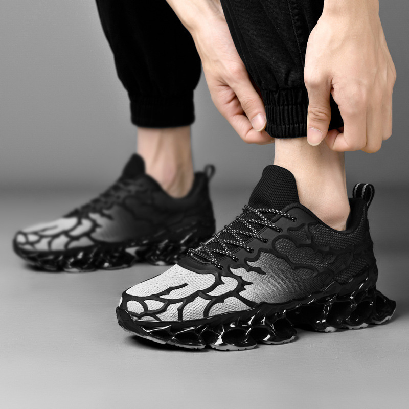 Leather Shoes2025 New Large Size 3D Cut Out Blade Men's Shoes Fly Woven Breathable Casual Running Shoes Comfortable