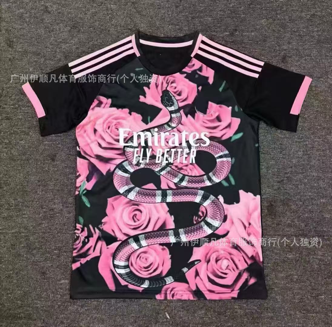 25-26 레알 마드리드 로즈 핑크 스네이크