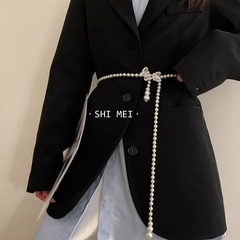 真珠の腰のチェーンの女性の夏の気質の百合のスカートのシャツのスーツの細い腰は復古を密封して穴を開けませんins風のベルト