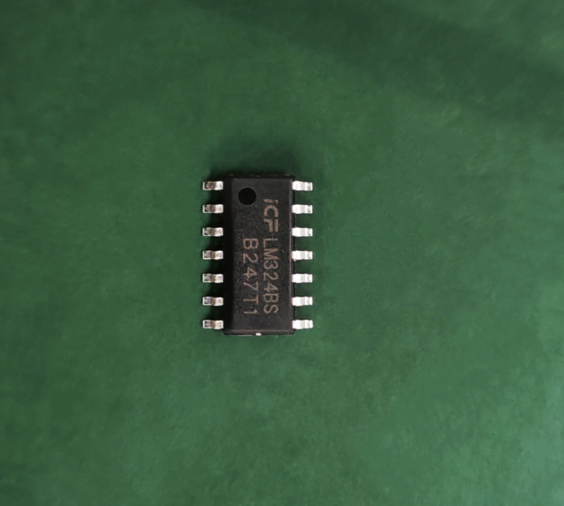 供应四运算放大器LM324 SOP