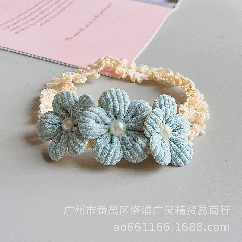 Three small flowers blue (bulk)