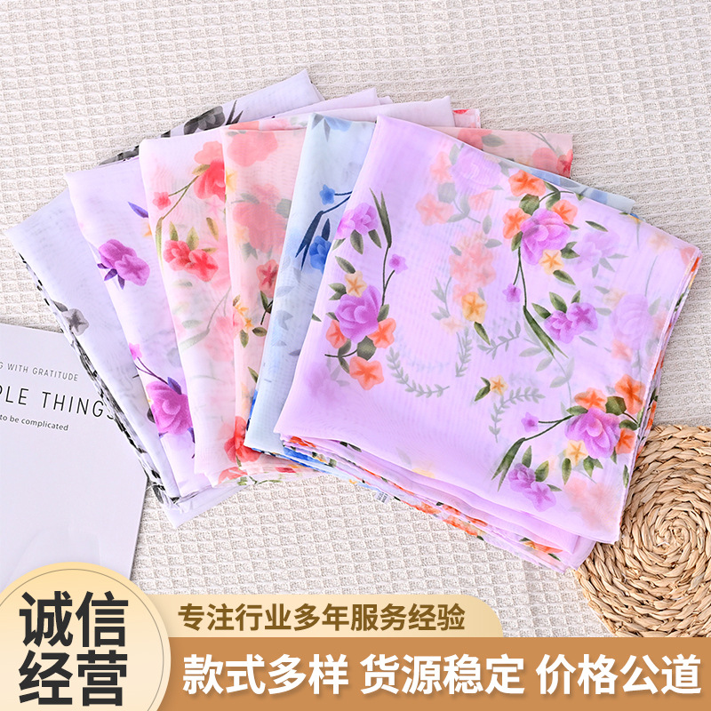女士大方巾碎花印花围巾轻薄透气百搭职业领巾多用装饰丝巾批发 服饰配件、饰品厂家批发实拍图