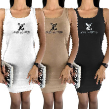 Y71582欧美女装亚马逊跨境户外性感压花刺绣背心连衣裙 3色现货