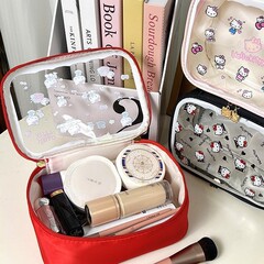 化妆包helloKitty凯蒂猫新款大容量手提旅行收纳包现货批发收纳包