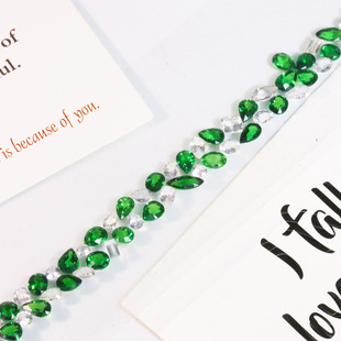 Wuzhou Factory Direct Camp Natural Saffrey with Stone Bracelet Shiny Color Green 26.6CT