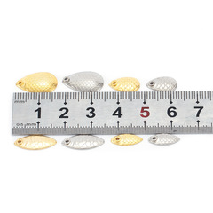 Spinning lures with built-in bead, line-friendly, thick scales, suitable for mackerel fishing, dedicated spinning lures with bead and scales