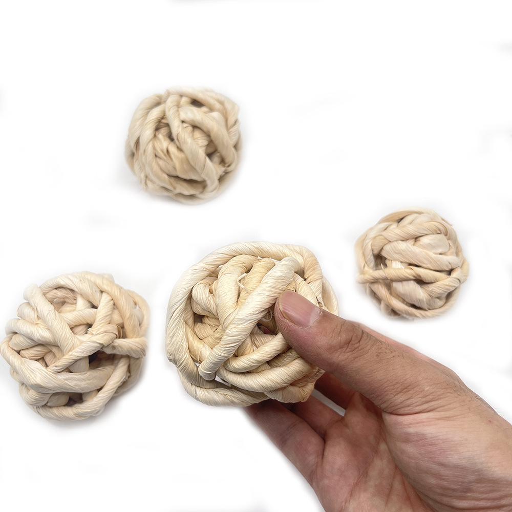Bola de hoja de maíz natural tejida a mano, bola de juguete para pájaros, loro, estornino, bola de pulir, hámster, conejo, bola de mordida