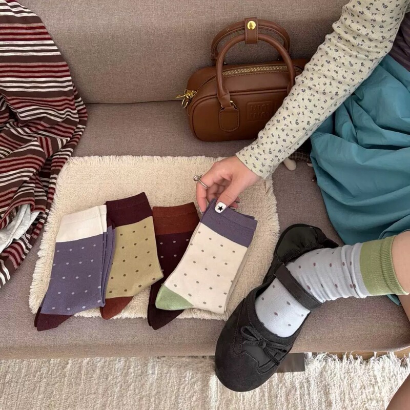 Women's mid-calf socks for autumn and winter, colorful polka dot patchwork socks, ins minimalist style long socks for women, wholesale socks from Zhuji