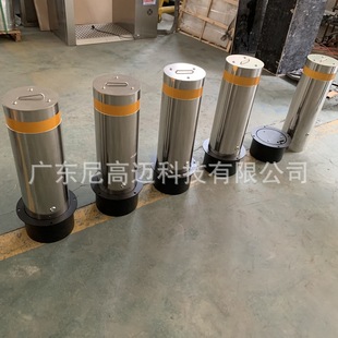 304 Stainless Steel Movable Stainless Steel Anti-Collision Column Semi-Automatic Hydraulic Lifting Pile School Roadblock