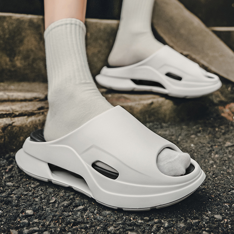 Zapatillas deportivas 2025 nuevo estilo pisando mierda zapatos de playa al aire libre moda casual verano aumento sandalias y zapatillas de suela gruesa hombres