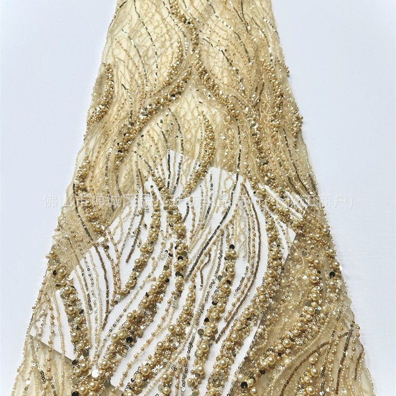 Caña, hierba de agua, tela de malla de perlas, cuentas hechas a mano, ropa de brindis, tela de vestido de noche