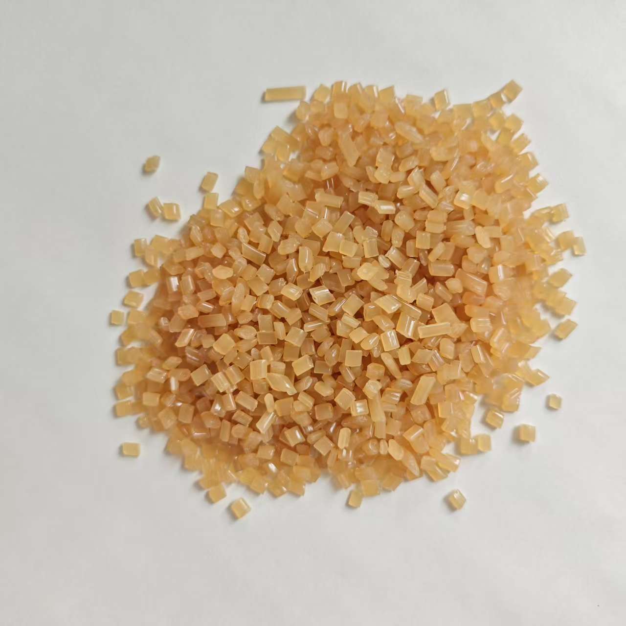 厂家直发热塑性弹性体颗粒尼龙PEBA热塑性高弹性高回弹