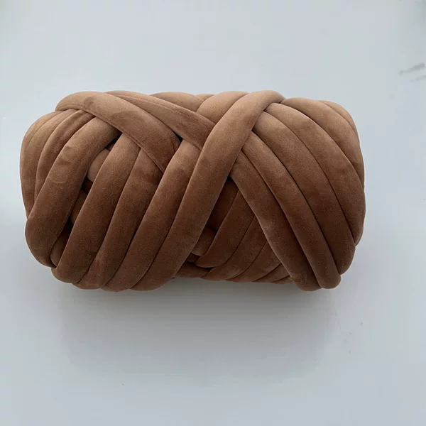 Velvet caramel--3cm thick [about 8.5 meters long/take multiple shots without cutting]