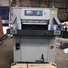 ��Ʒӡˢ�S��ֱ��670Һ���̿��м��C�и�CС���k���ü��C��r