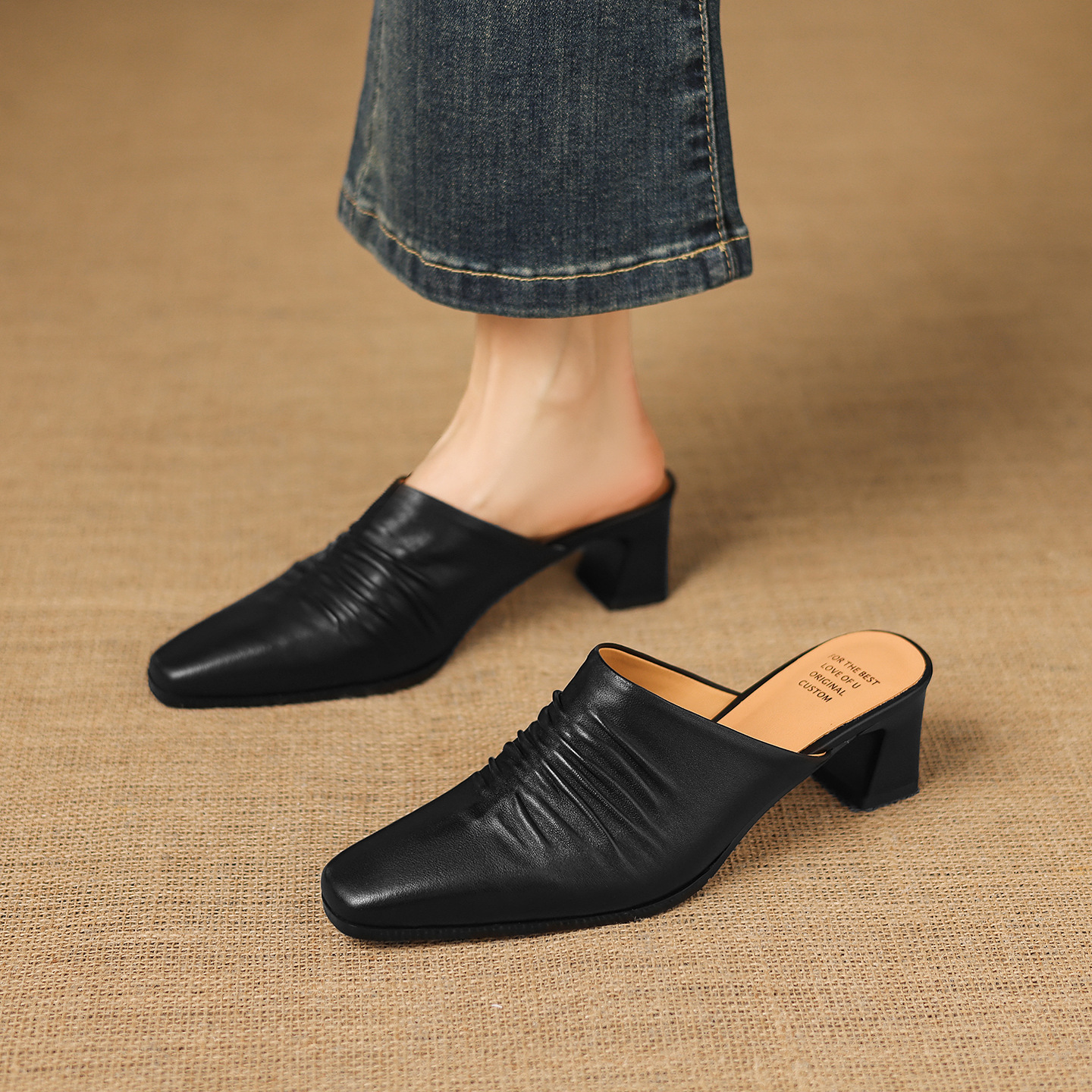 Sandal cao gót nữ mũi kín gót hở, gót 5 cm — đen
