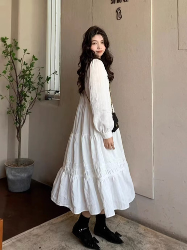 White Gentle Breeze Babydoll Neck Long-Sleeve Dress for Women, Spring and Autumn French Style, Elegant and Slimming Fairy Dress