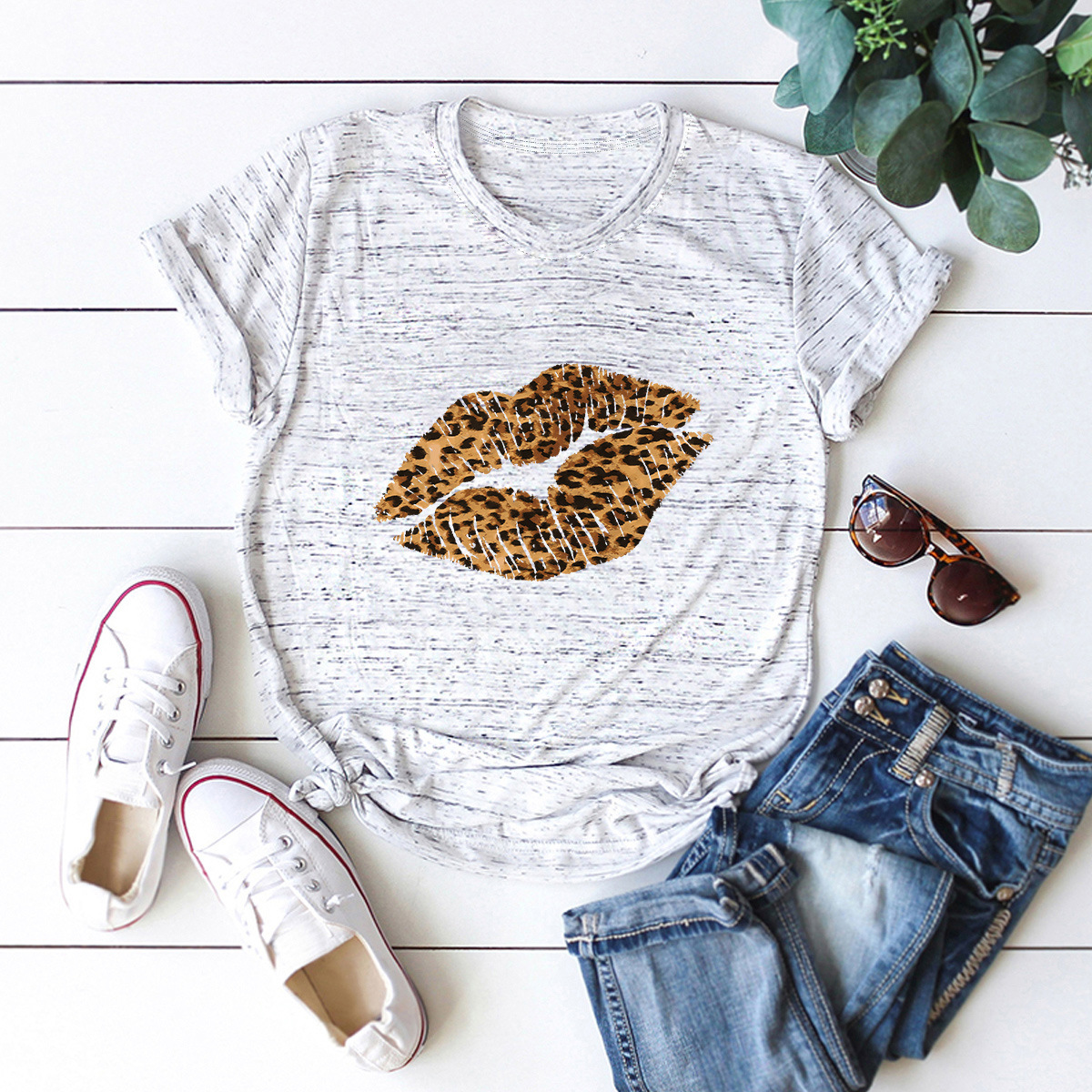 Leopard Print Lip Short Sleeve T-Shirt NSSN30848