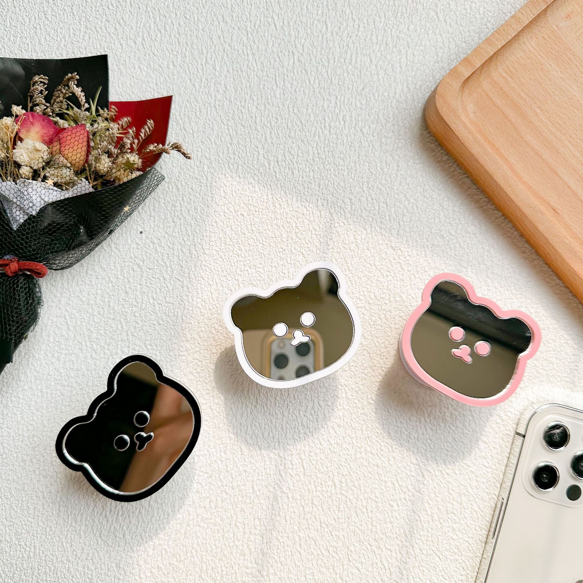 35g Weight Universal Applicable Brands Mobile Phone Holder Classification Plastic Material Bear Pattern Cute Style Cute Bear Plastic Universal Phone Cases 1