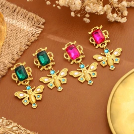 耳环;项链;耳钉