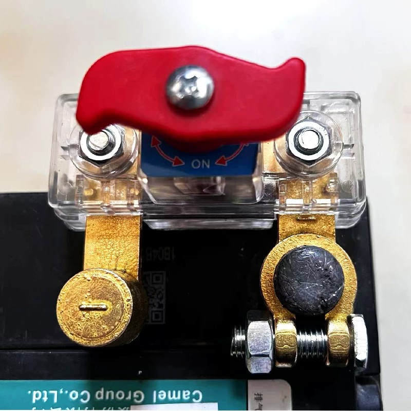 New model car battery transparent power-off switch 12v24v universal power main valve battery anti-drainage protector