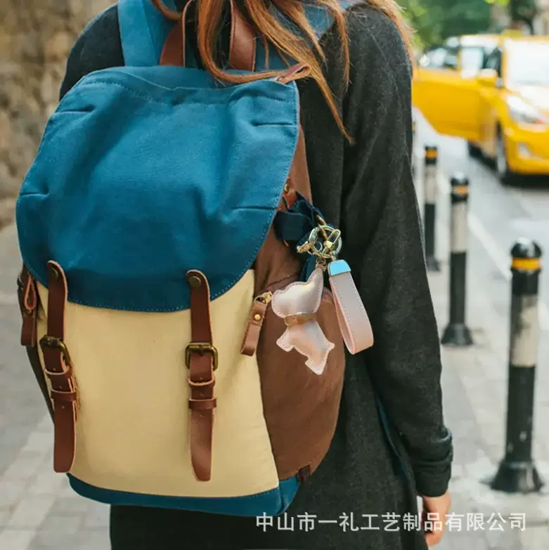 汽车钥匙扣皮革法斗小狗车用钥匙链创意礼品包包挂件饰品可爱情侣