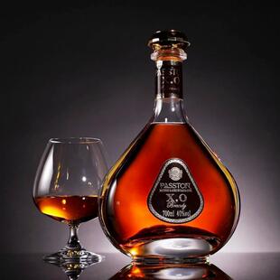 ������ƶY��ϣ�������̄��þ�700ml40�ȸ߶��Ҿ����l���m��XO��
