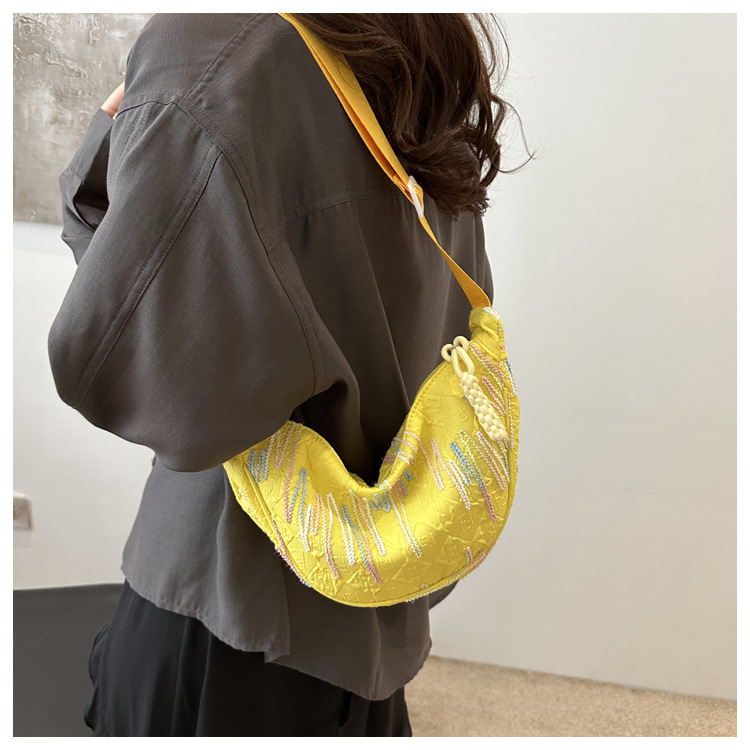 The new 2024 fashionable canvas versatile dumpling bag, a simple and stylish single-shoulder bag for commuting ladies with a high level of appearance undefined