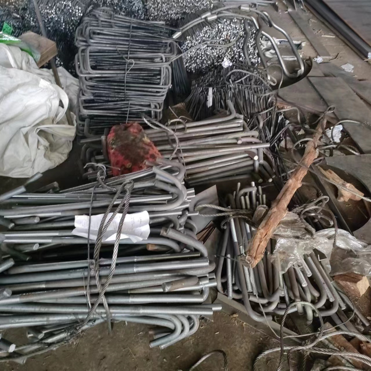 puente antiacaída viga tipo pieza incrustada accesorio antiacaída viga bloque de cojín bloque de cojín placa