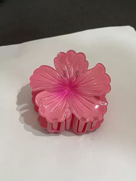 Fuchsia crab pin, 8cm