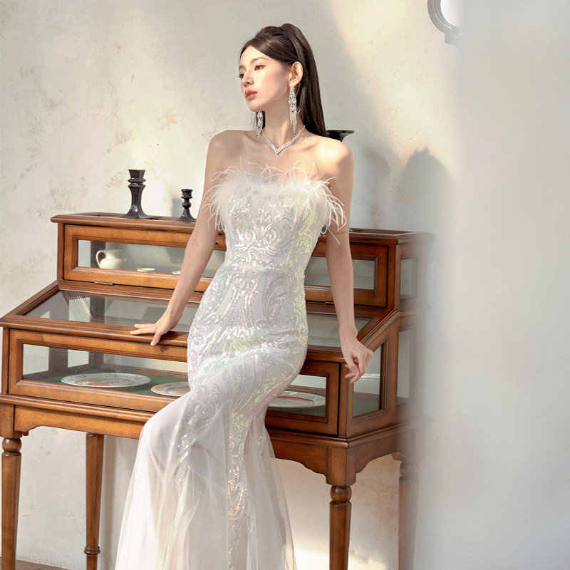 Evening Dress with a 2026-Style Iridescent Mermaid Feathered Bustier Dress That Accentuates the Figure, Mermaid Tail Dress for Parties