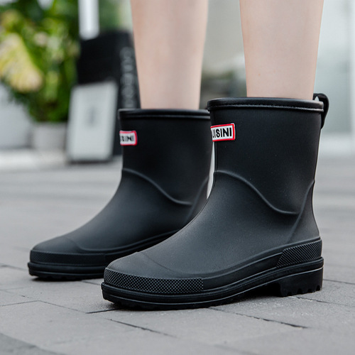 Cross-border best-selling Korean single Russian women's medium height anti-slip rain boots, fashion rain boots, mid-sole waterproof rubber shoe covers