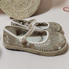 �W��һ�ֿ���߅ƽ��Ьһ�_�ő��˶���Ь�ļ��¿��ЬŮ�⴩�WЬ