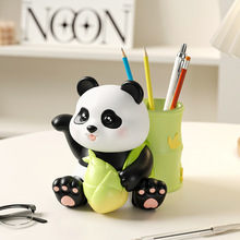 ·跨境批发熊猫笔筒摆件树脂工艺品学生礼品桌面办公桌收纳