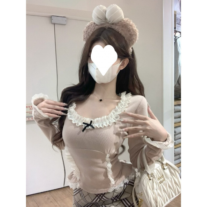 Lace long-sleeve with bow